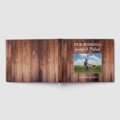 Rustiek donker hout foto paar Trouwen Gastenboek (Volledig)