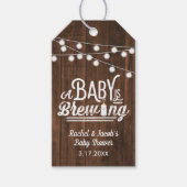 Rustiek Een Baby is Baby shower brouwen Cadeaulabel (Voorkant)