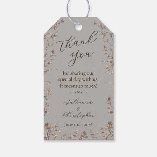 Rustiek Elegant Wildflowers Script Wedding Favorie Cadeaulabel (Voorkant)