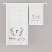 Rustiek familie monogram en naam gepersonaliseerd bad handdoek