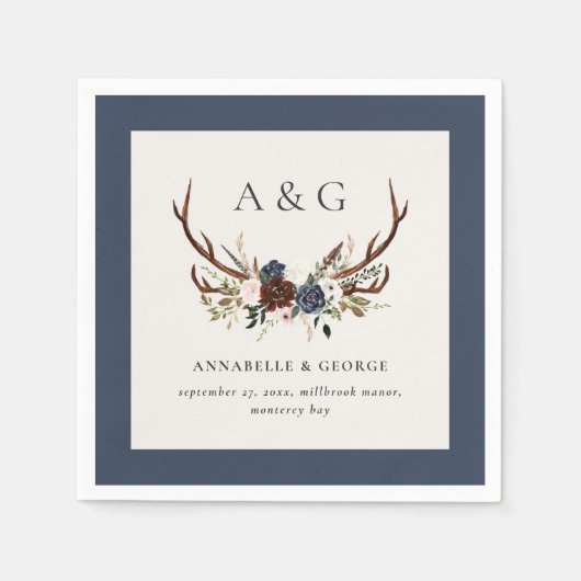 Rustiek gebladerte, bloemenfeest en hert bruiloft servet (Voorkant)