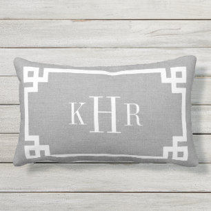 Rustiek Grijs Grieks Key Border Custom Monogram Buitenkussen