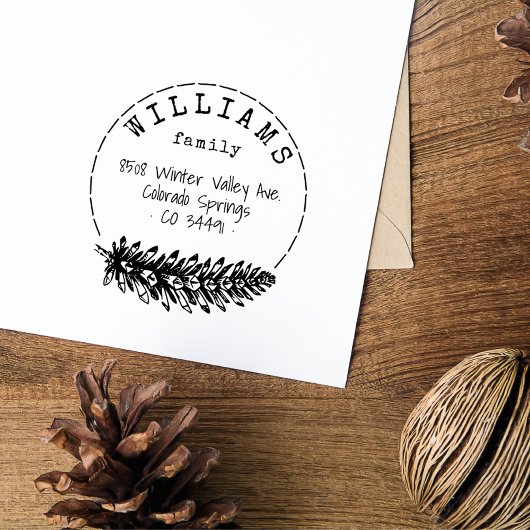 Rustiek Handschrift Pine Cone familie retour adres Rubberstempel