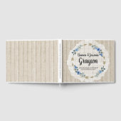 Rustiek hout Boho pijlen & blauwe bloemenbruiloft Gastenboek (Volledig)