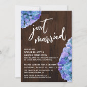 Rustiek hout en blauwe hortensia net getrouwd kaart (Voorkant)