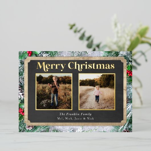 Rustiek hout en Evergreens Kerstmis Foto Folie Feestdagenkaart (Staand Voorkant)