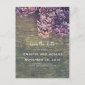 Rustiek Hout en Paarse Lilacs Floral Save the Date Aankondigingskaart (Voorkant)