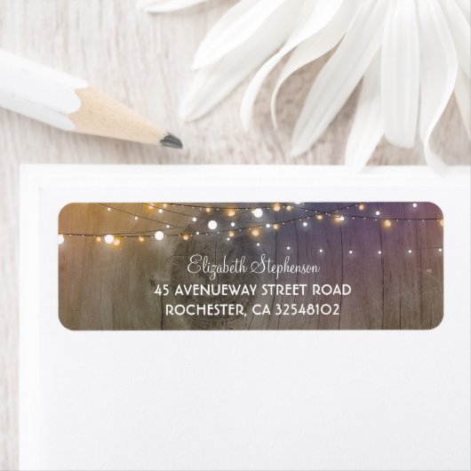 Rustiek Hout en String of Lights Bruiloft Etiket (Insitu)