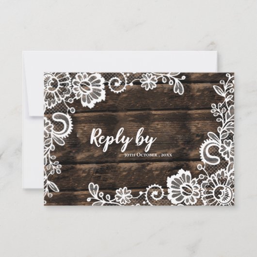 Rustiek hout en witte kant bloemenbruiloft RSVP kaartje (Voorkant)