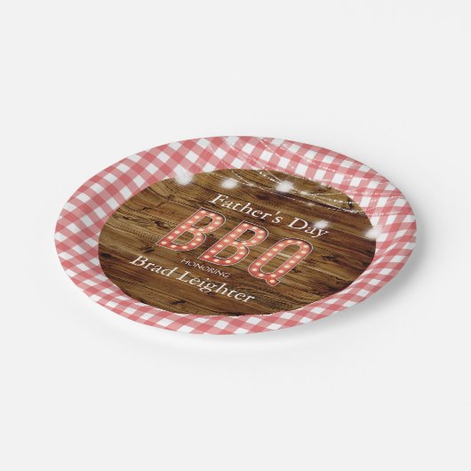 Rustiek Hout Gingham Vaderdag BBQ Papieren Bordje (Gekanteld)