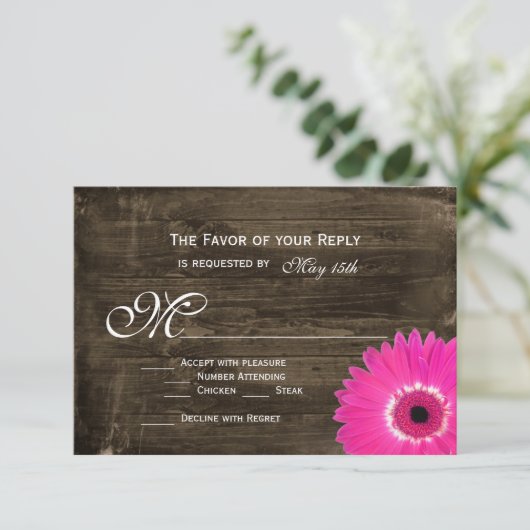 Rustiek Hout Heet Roze Daisy Bruiloft RSVP Kaarten (Staand voorkant)
