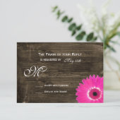 Rustiek Hout Heet Roze Daisy Bruiloft RSVP Kaarten (Staand voorkant)