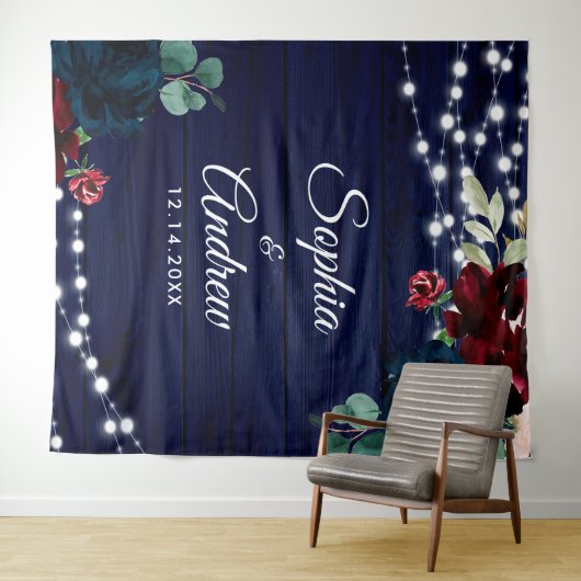 Rustiek Hout Marsala & Navy Blauwe Bloemen Wandkleed (In Situ (horizontaal))