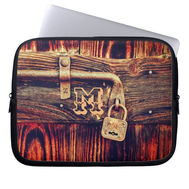Rustiek hout met messing lock bruine houtnerf laptop sleeve (Voorkant)