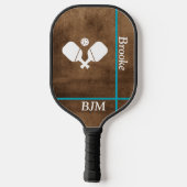 Rustiek hout met Mongram Pickleball Paddle (Achterkant)