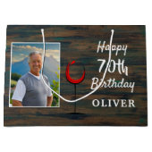 Rustiek Hout Rode Wijn Glas 70e Verjaardag Foto Groot Cadeauzakje (Voorkant)