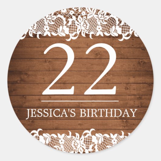 Rustiek hout & witte kant Verjaardag Ronde Sticker (Voorkant)