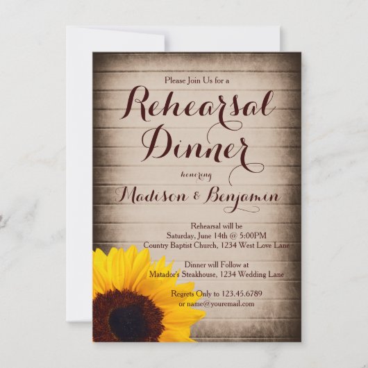 Rustiek hout zonnebloem repetitie diner uitnodigin kaart (Voorkant)
