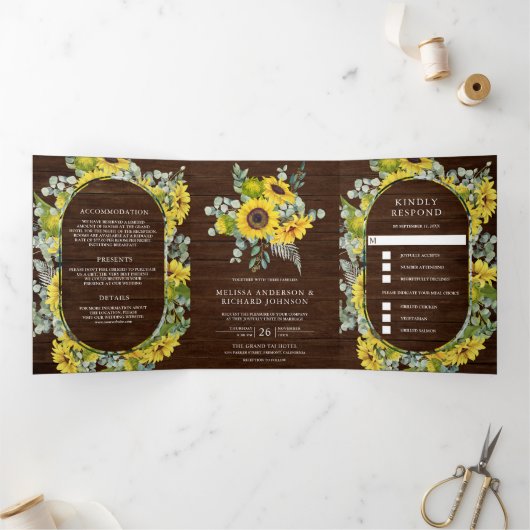 Rustiek Hout Zonnebloemen Eucalyptus 3 in 1 Bruilo Drieluik Uitnodiging (Binnen)