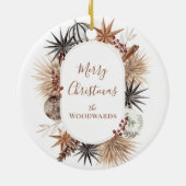 Rustiek kerstontwerp met familienaam keramisch ornament (Achterkant)