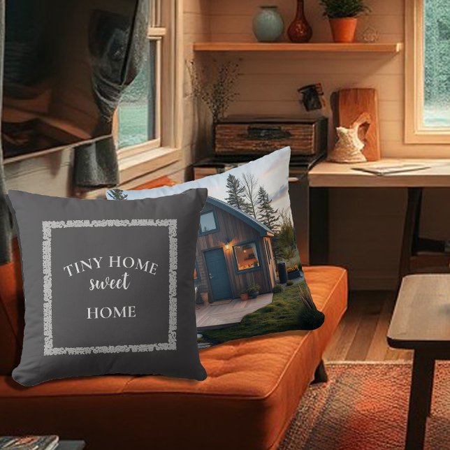 Rustiek klein huis lief huis foto  kussen (Rustic tiny home sweet home photo vintage throw pillow. Add your own text and photo to personalize.)