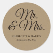 Rustiek Kraft papier Mr. en Mrs. Wedding Ronde Sticker (Voorkant)