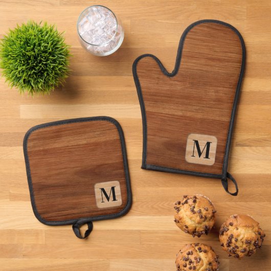 Rustiek Monogram Initiaal Bruin Houten Toon Ovenwant & Pannenlap Set (Top down)