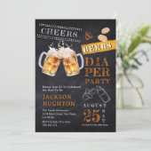 Rustiek schoolbord Cheers & Beers Luier Party Kaart (Staand voorkant)