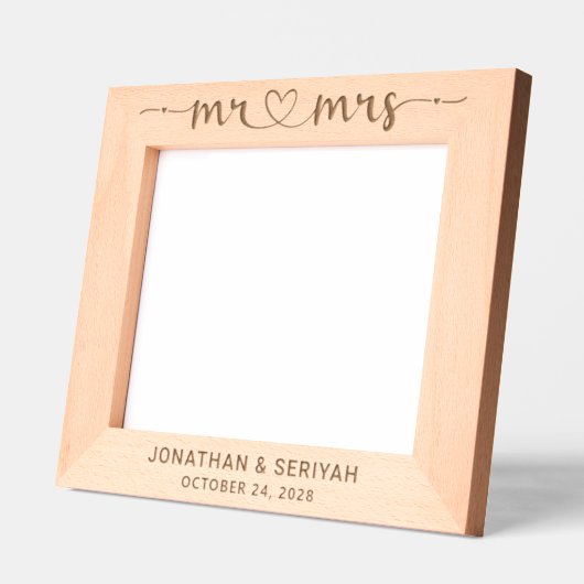 Rustiek Script Wedding Heart Arrows Mr. Mrs. Gegraveerde Lijstjes (Links)