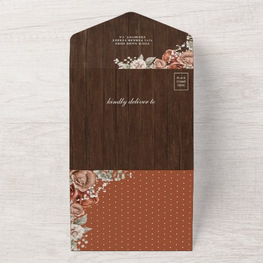 Rustiek Terracotta Bloemenschuur hout QR Code Brui All In One Uitnodiging (Buitenkant)