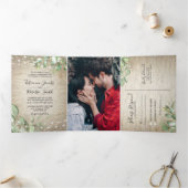 Rustiek Toscaans groen alles in één bruiloft Drieluik Uitnodiging (Binnen)