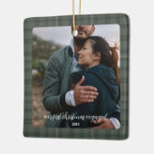 Rustiek Verloving Foto Ornament Gift- Green Plaid (Links)