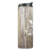Rustiek verweerd hout chique monogram thermosbeker (Gedraaid links)