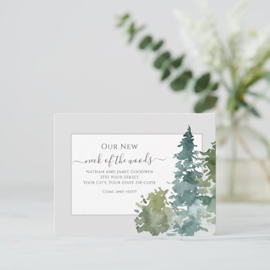 Rustiek We hebben nieuwe Home Pine Tree aankondigi Briefkaart (Staand voorkant)