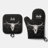 Rustiek Western Zwart-wit Bull Skull Monogram Ovenwant & Pannenlap Set (Voorkant)