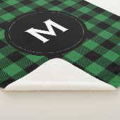 Rustiek zwart en groen geplakt patroon monogram sherpa deken (3/4)