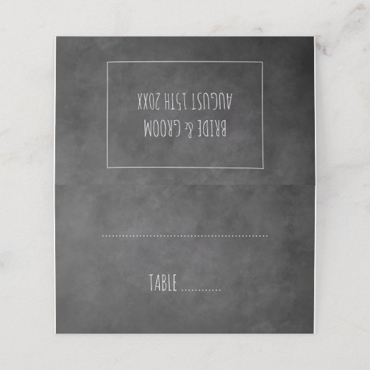Rustiek zwart krijtbord achtergrond bruiloft plaatskaartje (Buitenkant ongevouwen)