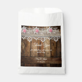 Rustieke Barnwood, Kant & Rozen bruiloft Bedankzakje