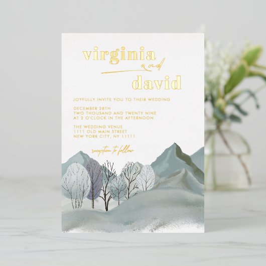 Rustieke bergen bomen winter bruiloft folie uitnodiging (Staand Voorkant)