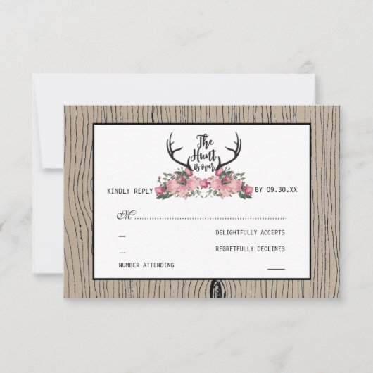 Rustieke Bloemen Barnwood Hunt is Over Bruiloft RS RSVP Kaartje (Voorkant)