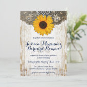 Rustieke Bloemen Zonnebloem bruiloft uitnodiging (Staand voorkant)