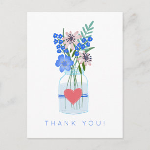 Rustieke bloemenvase in metselpot met liefdeshart briefkaart