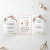 Rustieke Blush Roze Bloemen Boho Pampas Arch Bruil Drieluik Uitnodiging (Binnen)