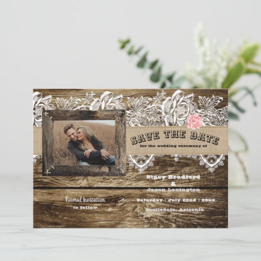 Rustieke boerderijhout & Kanten Save The Date Kaart (Staand voorkant)