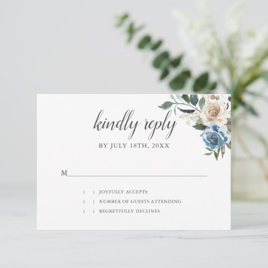 Rustieke Boho Dusty Blauwe Bloemen Bruiloft RSVP (Staand voorkant)