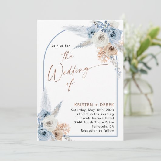 Rustieke Boho Dusty Blue Floral Arch Bruiloft Kaart (Staand voorkant)