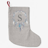 Rustieke Boho veren krans monogram Kleine Kerstsok (Voorkant)