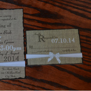 Rustieke Boog en Burlap Bruiloft Reactie RSVP Kaartje