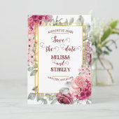 Rustieke bordeaux marsala roze bloem save the date kaart (Staand voorkant)