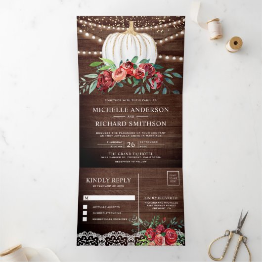 Rustieke Bourgogne Bloemen Witte Pompoen Herfst Br Drieluik Uitnodiging (Binnen)